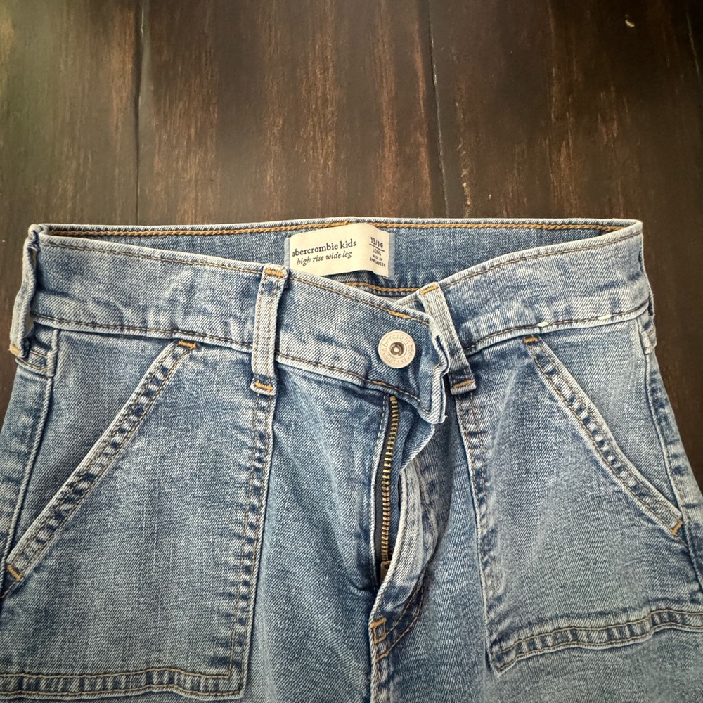 Abercrombie Kids High Rise Blue Jeans